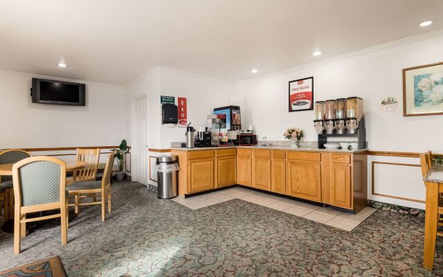 Econo Lodge