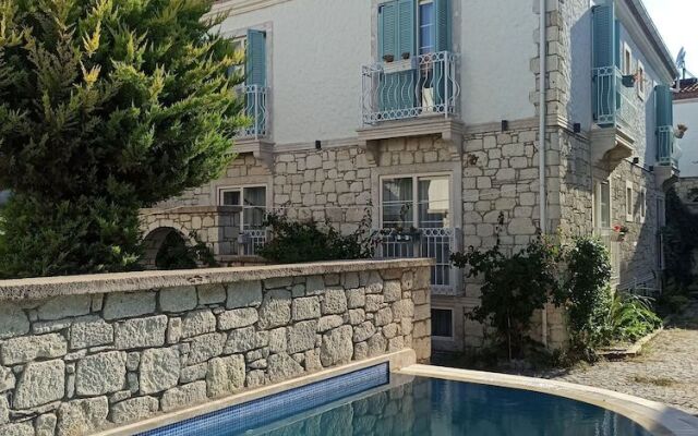 Mavi Konak Alacati