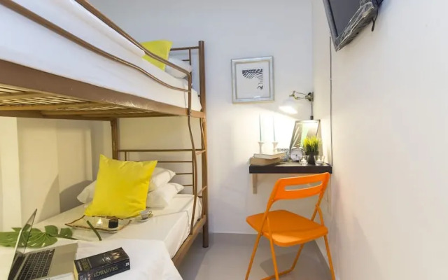 ZEN Hostel The Bed Station