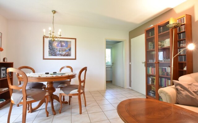 Charming Bungalow with Fenced Garden in Bastorf