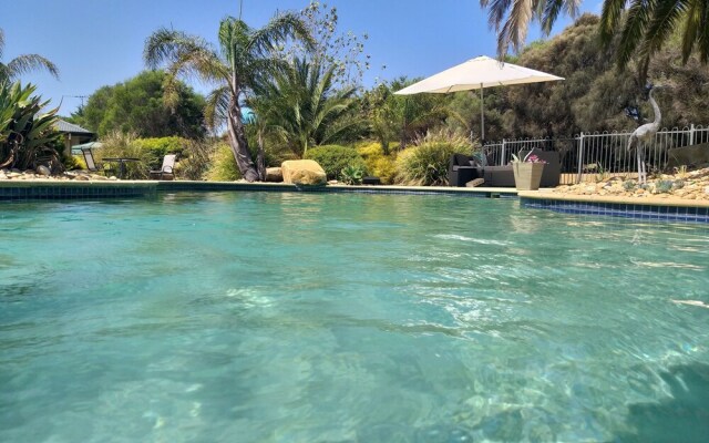 Island Cove Villas