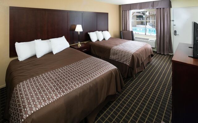 GuestPlace Inn & Suites