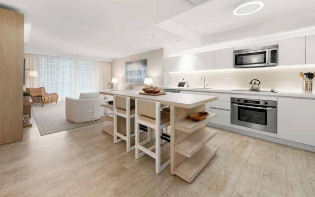 1 Hotel & Homes Private Luxury Suites