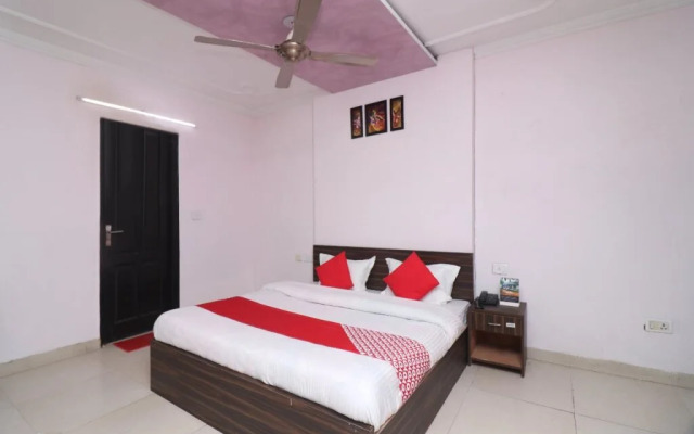 Queen Residency By OYO Rooms