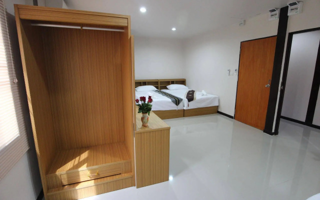 B Place Guesthouse