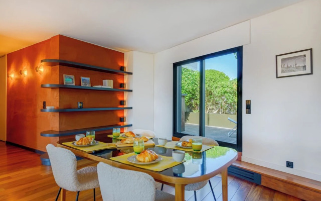 Paris Rooftop Garden residence