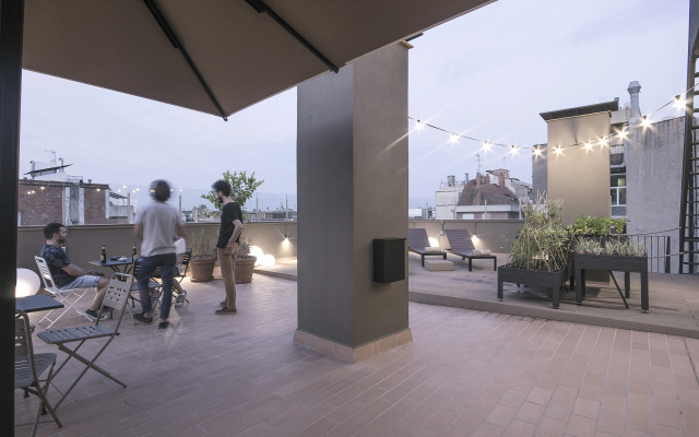 Pol & Grace Hotel