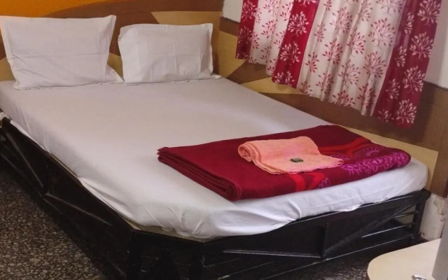 Sai Seva Hotel