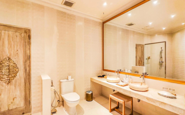 Seminyak Square Hotel And Villas