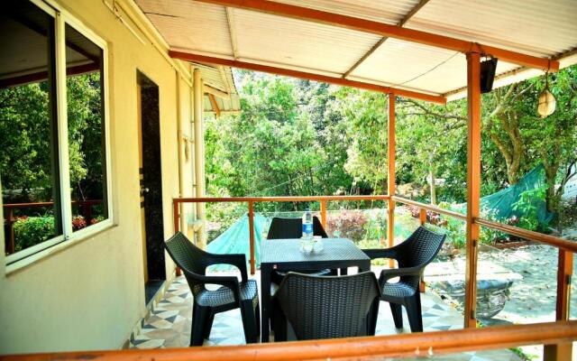 MERIDIAN AC VILLA - Besides Valley View & Strawberry Farms