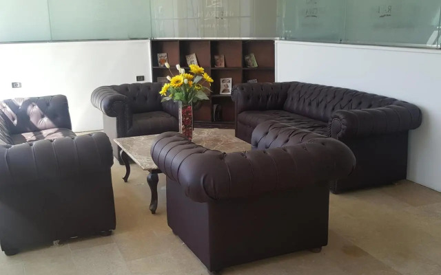 Spectra Inn Hotel