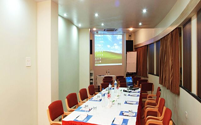 Sarovar Portico Lonavala