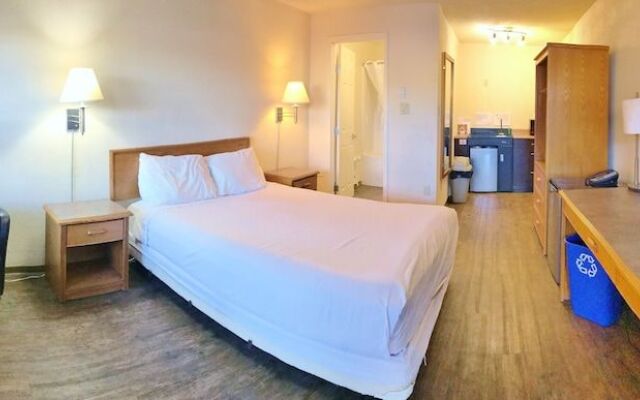 Grand Mountain Lodge