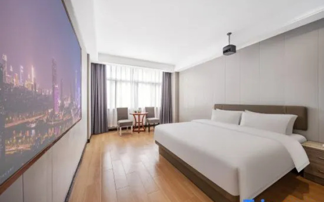 Teddy Hotel (Yiwu International Trade City Branch)