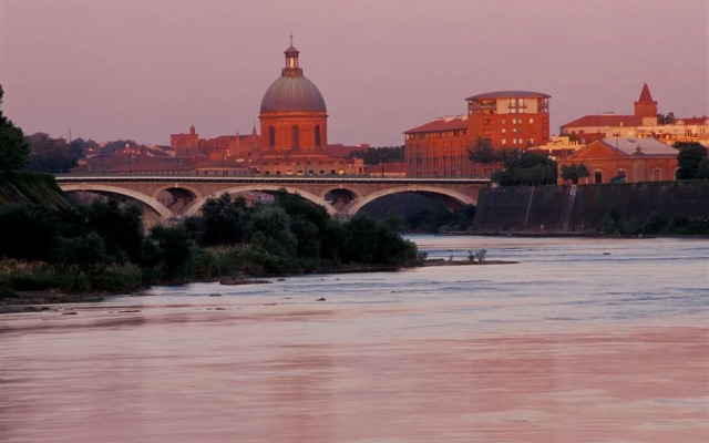 At Home Appart'Hotel