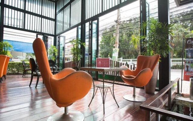 Lantana Pattaya Hotel & Resort by Zen Rooms