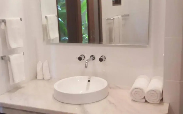 Villa Green Mango