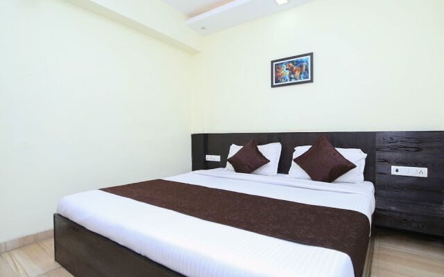 OYO 2155 Hotel Wardhman