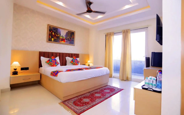 Cyber inn hotel