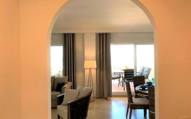 Penthouse Bermuda Beach 2