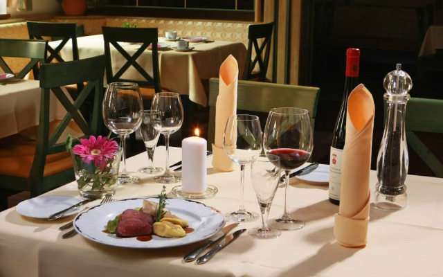 Buntes Haus Seiffen - Hotel Erbgericht