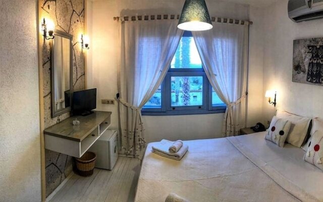 Tash Mekan Alacati Boutique Hotel