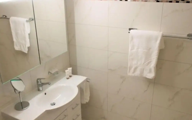 Modern Apartment With Sauna