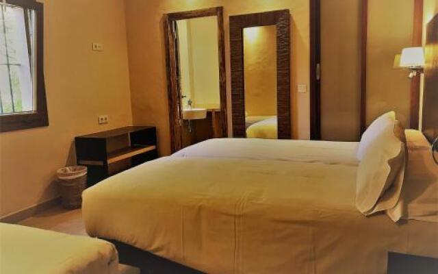 Chillout Hotel Tres Mares