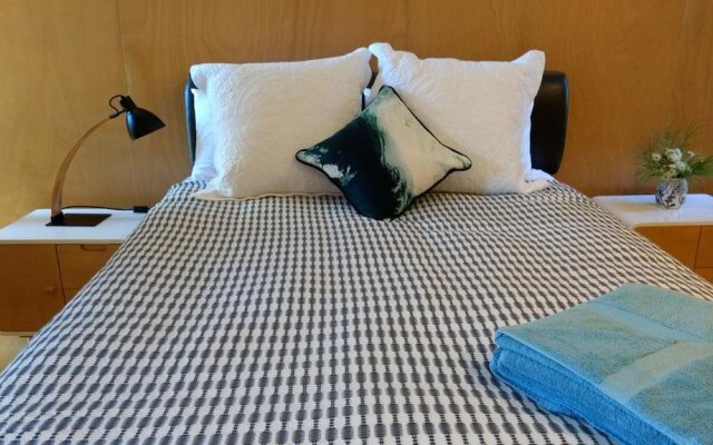 Karri Me Home Bed and Breakfast