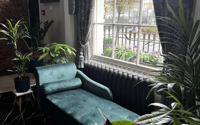 The Melville Hotel by Rokxy - Kings Cross