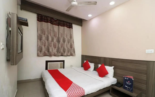 Hotel Glance Inn by OYO