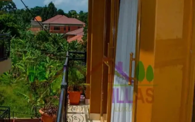 Lwanar Villas and Apartments
