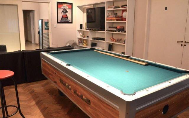 Lemmy Hostel Boutique