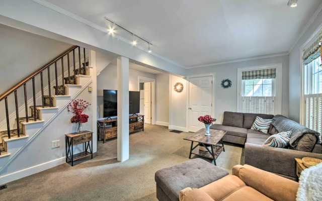 Charming Belfast Home, Walk to Downtown!