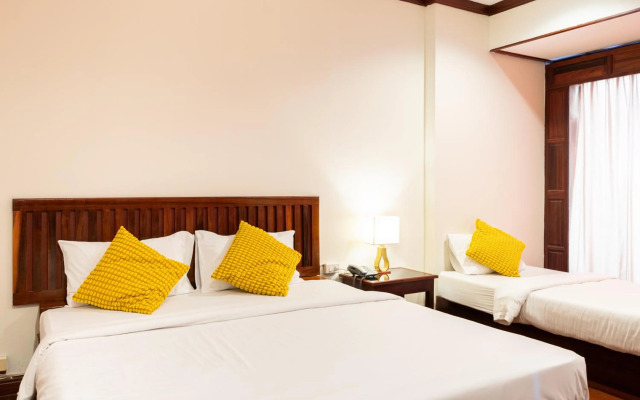 The President Hotel at Chokchai 4