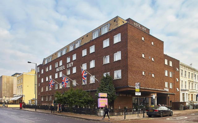 Hotel Lily