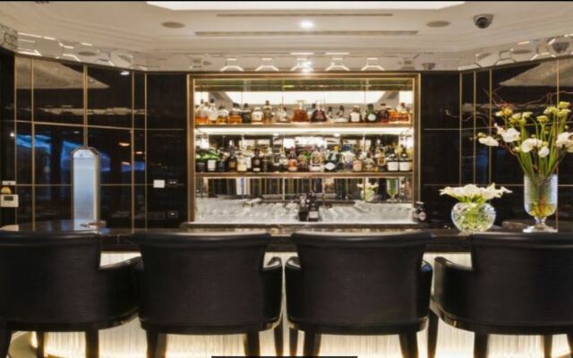 The Wellesley Knightsbridge, A Luxury Collection Hotel