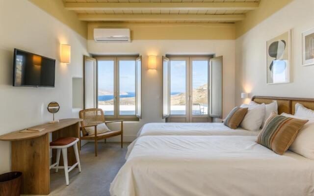 Camarades Mykonos