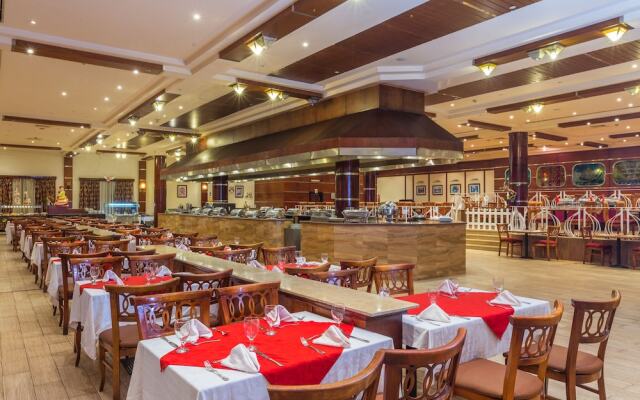 Red Sea Taj Mahal Resort & Aqua Park