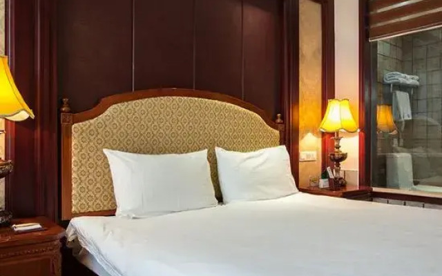Yinan Hotel (Zhisheng Hot Spring Resort No.2 Building)