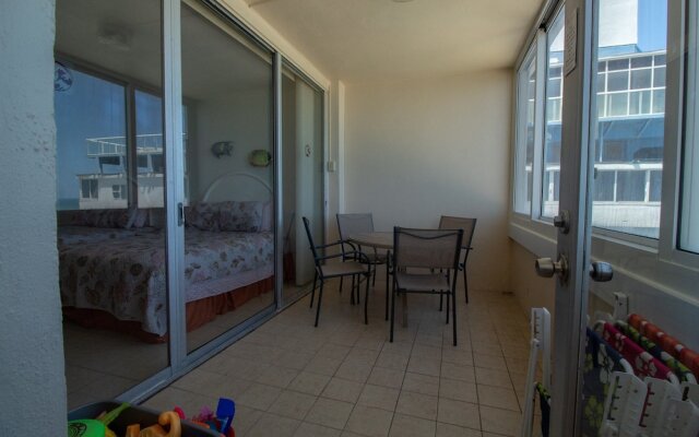 Galt Ocean Gem 2-2 Direct Ocean Views