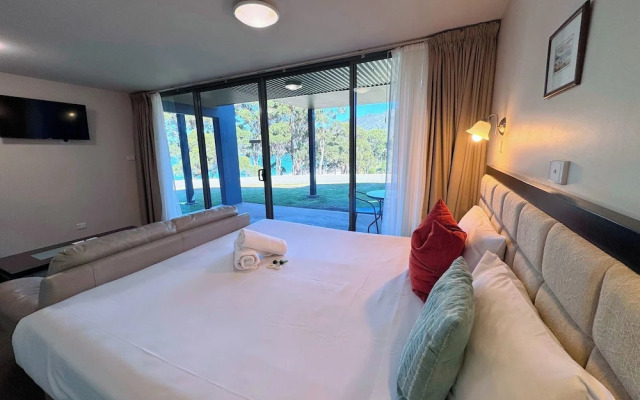 Lufra Beachside Hotel
