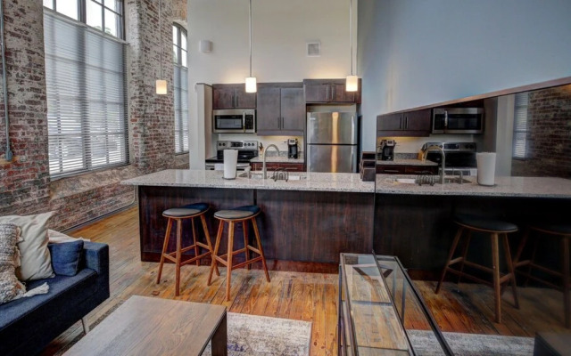 2 Bedroom, Hawthorne Lane