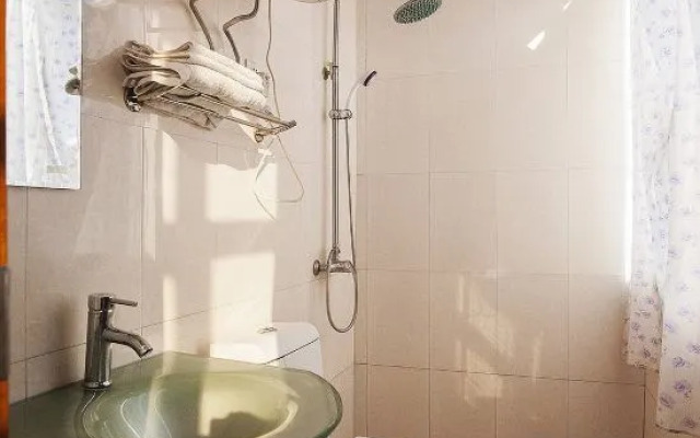 Linli Hotel Shanghai