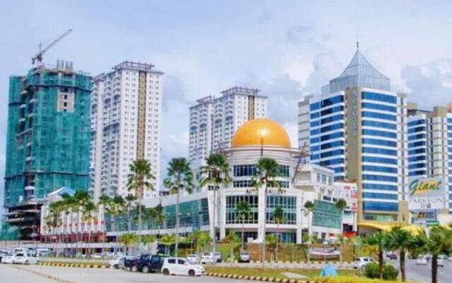 One Borneo Condominium 3bedroom with pool