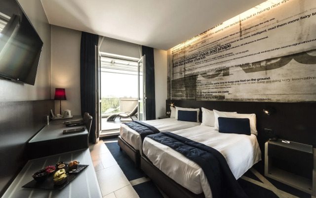 Manin Hotel