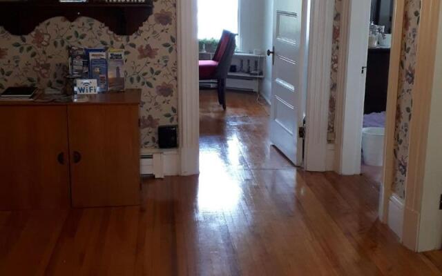 Hillside Landing B&B