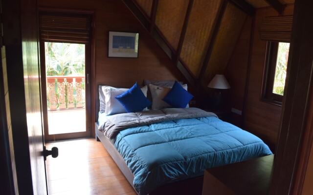 4 bedroom beachfront Villa 3 SDV024-By Samui Dream Villas