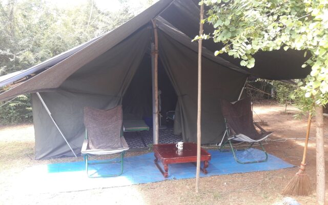 Dev's Campground