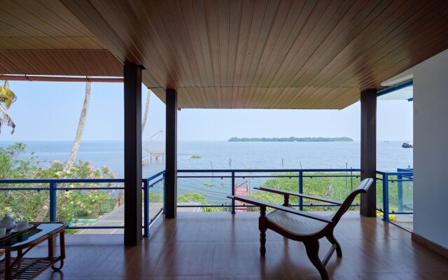 Seclude by the Lake Alleppey